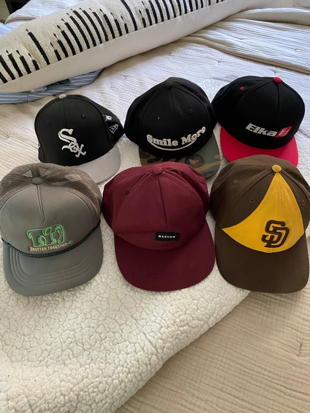 Bundle lot six hats all strap back Vans Madson padres white Sox elka smile more